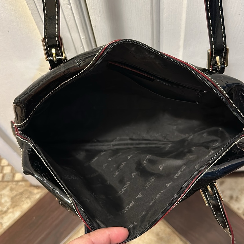 Arcadia Purse View 2